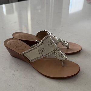 Jack Rogers Capri Women US 6 Gold Sandals